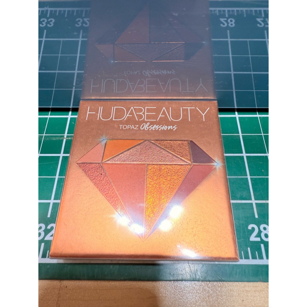 Huda Beauty Topaz Obsessions Eyeshadow Palette Orange Brown NWT